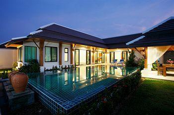 Byg Private Pool Villa @ Rawai Beach Extérieur photo